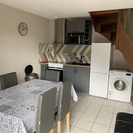 Semesterbostad Maison A 50m De La Avec Terrasse, 2 Et Parking Prive - - Fr-1-482-35 Fort-Mahon-Plage