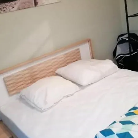 Casa de Férias Maison A 50m De La Avec Terrasse, 2 Et Parking Prive - - Fr-1-482-35 Fort-Mahon-Plage